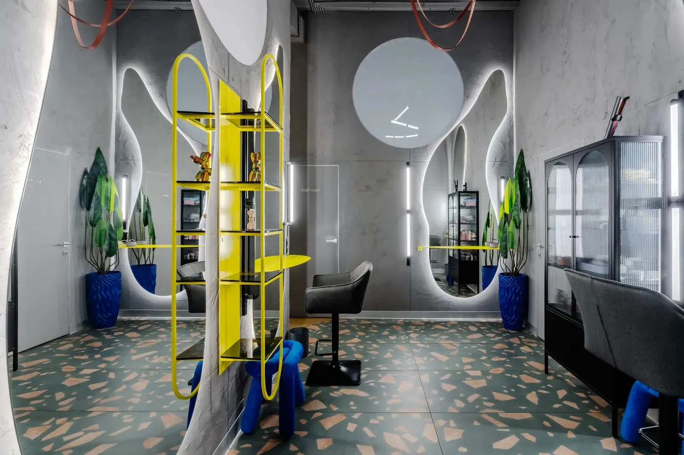 MK BEAUTY CLUB interior view 29