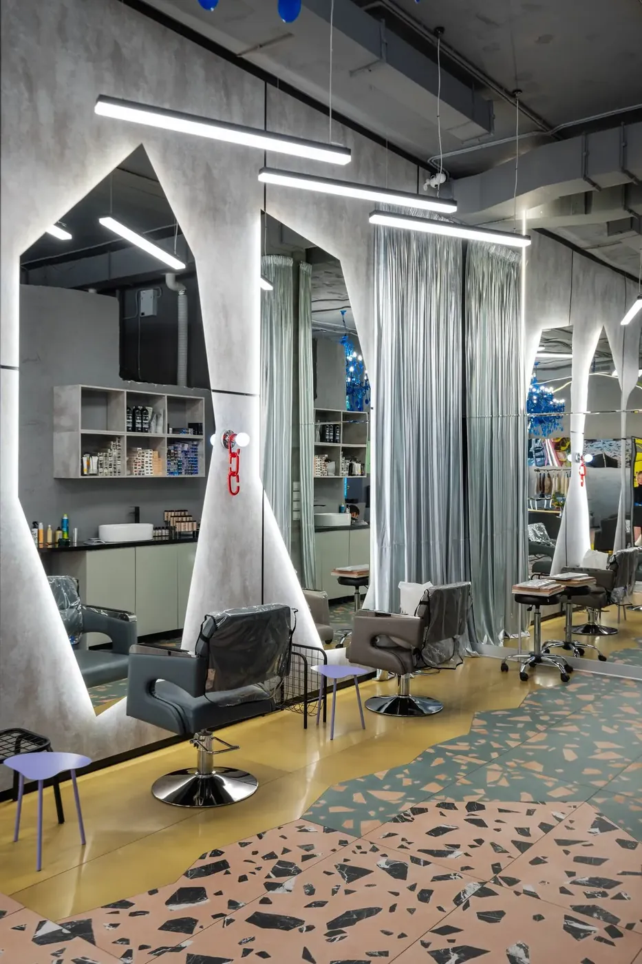 MK BEAUTY CLUB interior view 50