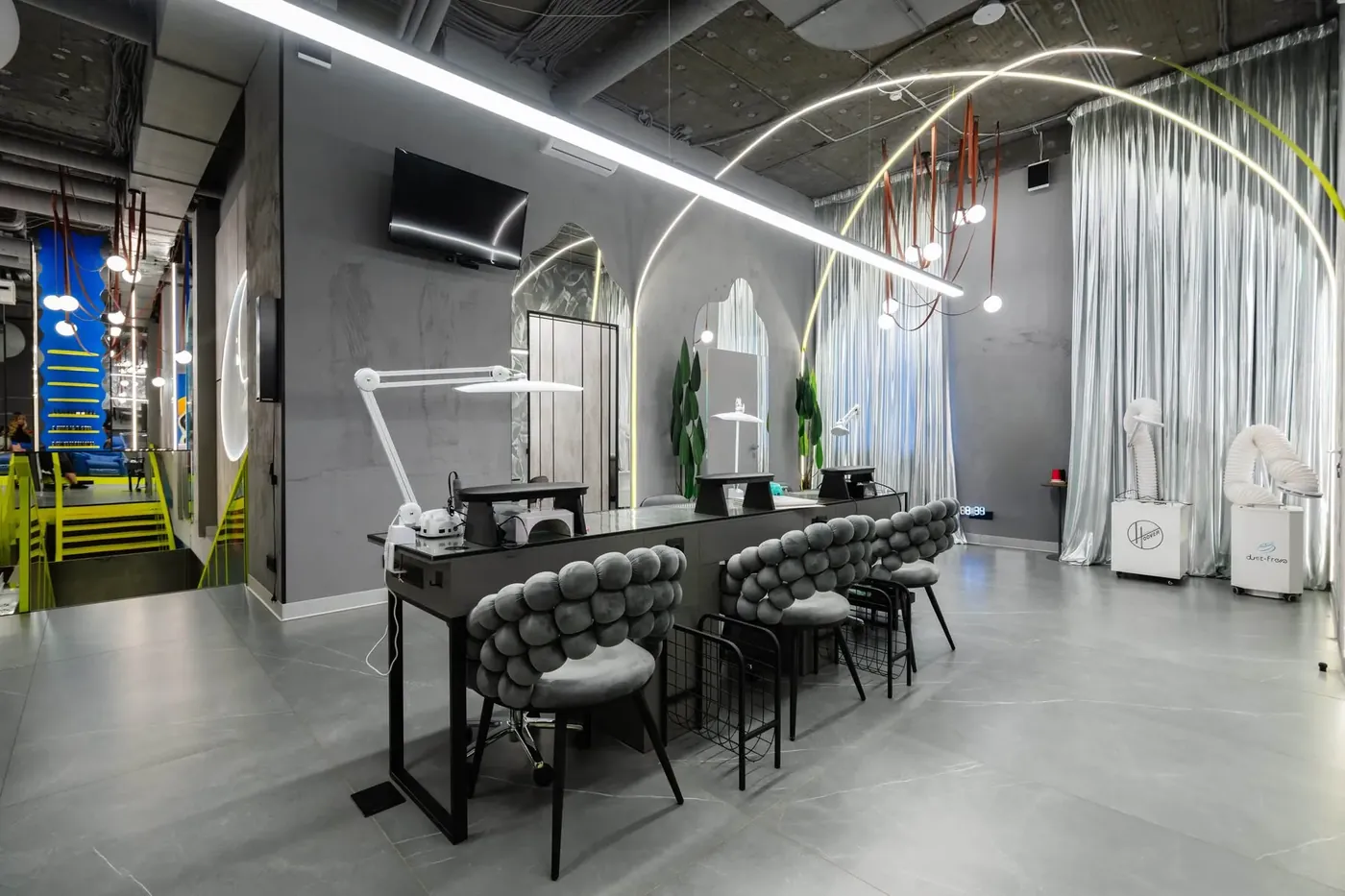 MK BEAUTY CLUB interior view 71